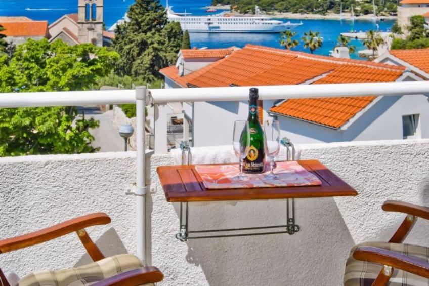Charming and Sunny Hvar Apartments - One Bedroom Apartment with Balcony (owner 6) - foto 21