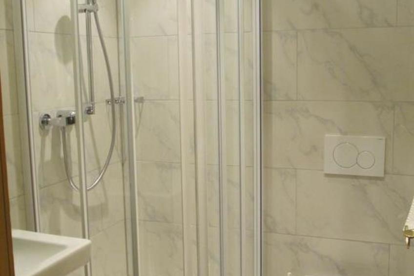 Katharina 1 Appartement/Fewo, Dusche oder Bad, WC 4½-Zimmerwohnung - foto 11