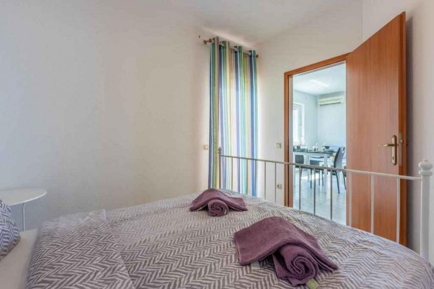 Ferienwohnung mit Balkon und Meerblick - BF-YWR88 - foto 9