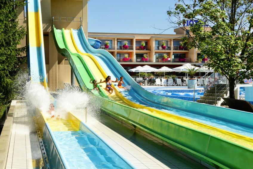 Stylish Retreat with BBQ and Modern Amenities near Terme - Three Bedroom Apartment - foto 28