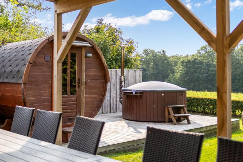 "Vinni" - 25km from the sea - foto 31