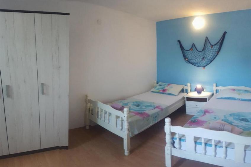 Apartments Katarina -Two Bedroom Apartment with Balcony and Sea View (A4) - foto 3