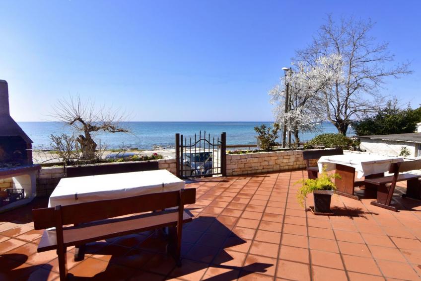 in Bašanija mit Schöner Terrasse - foto 11