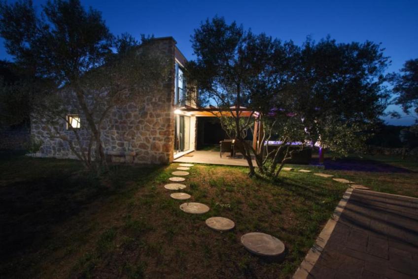 Capesanta - One Bedroom Holiday Home with Hot Tub - foto 12