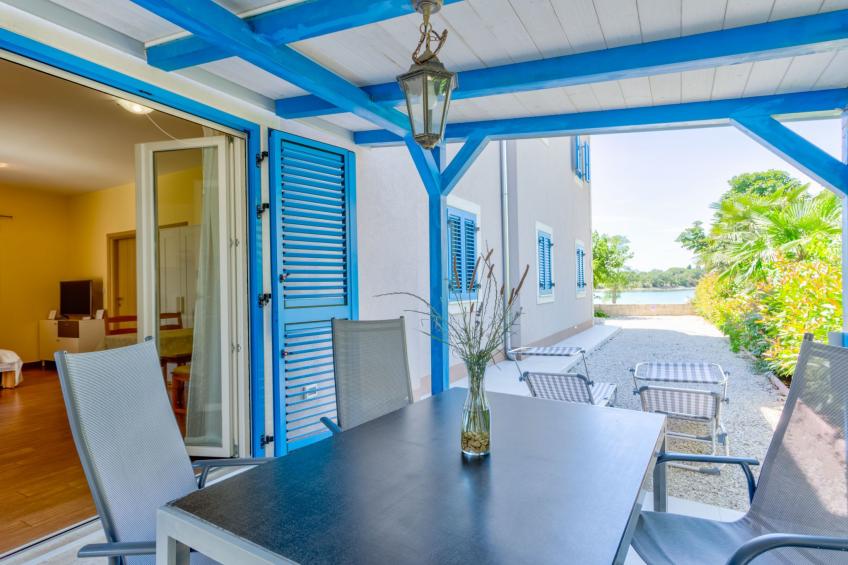 Moderne Ferienwohnung mit Terrasse nah am Strand - foto 19