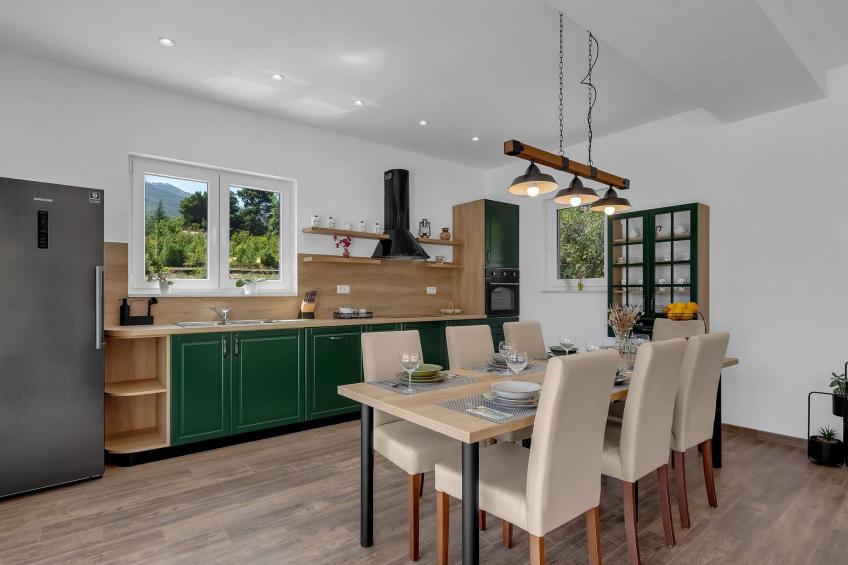 Alleinstehende Villa Slime mit Pool und Garten - foto 24