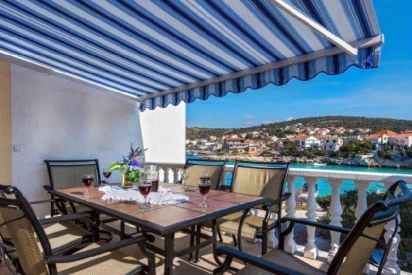Villa Ivan apartment with balcony and sea view A2 - foto 59