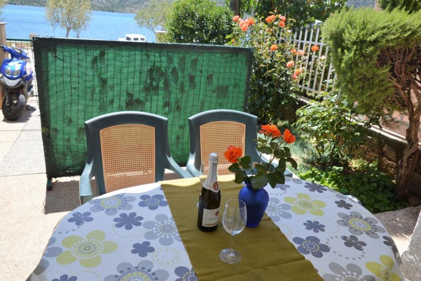 Wohnung in Poljica mit Garten und Terrasse - foto 5