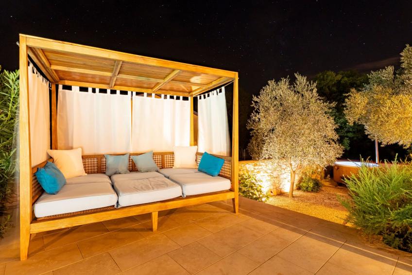 Detailgestaltete Villa mit Pool, Sauna und Hot Tub - foto 35