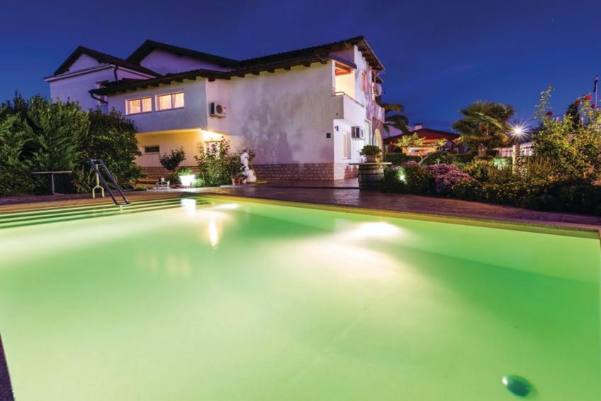 Holiday Home Villa Ksenija - Six Bedroom Holiday Home with Pool - foto 52