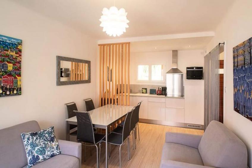 66b - Bel Appartement à 800m De La Mer Avec Parking Privé