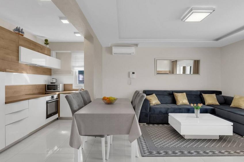 Apartment Hrvoje - nur 50m bis zum Meer - foto 8