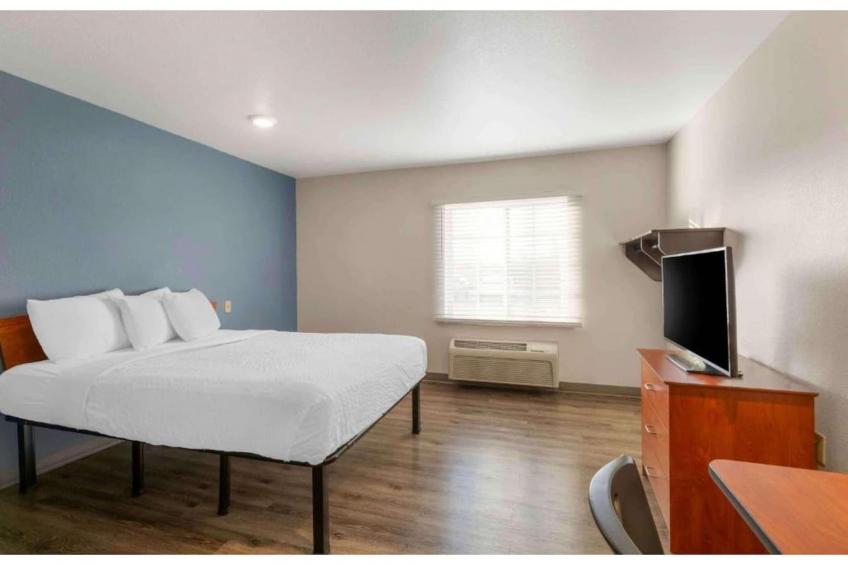 1 Full Bed | Smoking, Kitchen - foto 12