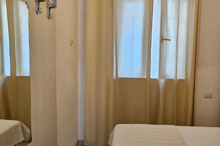 Drei-Zimmer-Wohnung im Erdgeschoss - foto 8