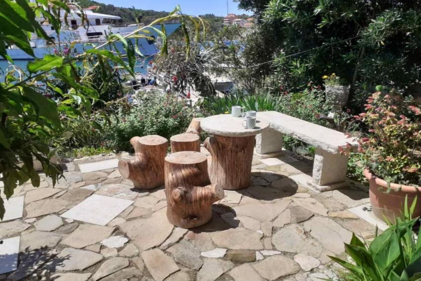 Guest House Green Corner Supetarska Draga - One Bedroom Apartment With Balcony and Sea View - foto 25