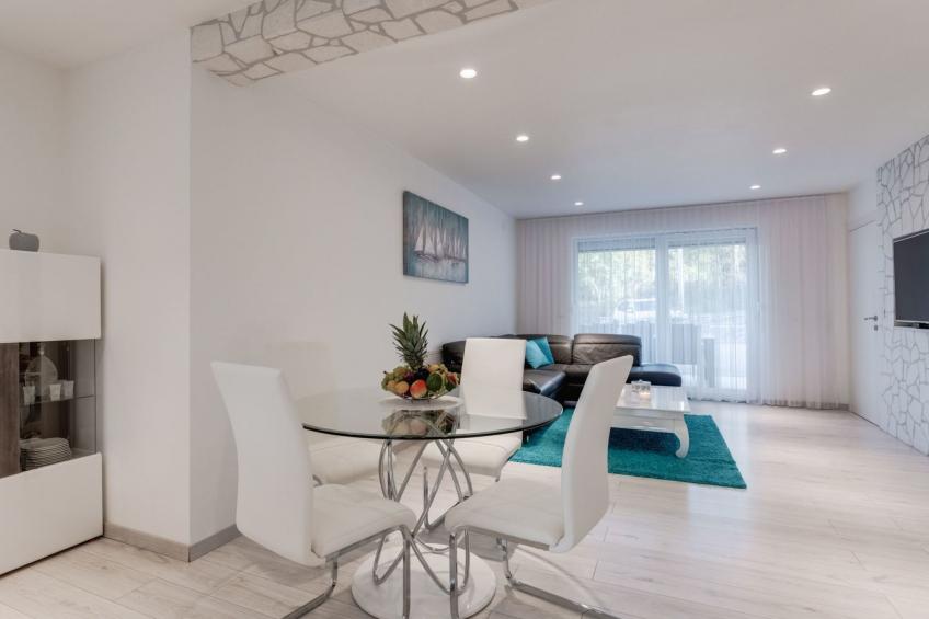 Neue Villa mit Pool und Meerblick - foto 16