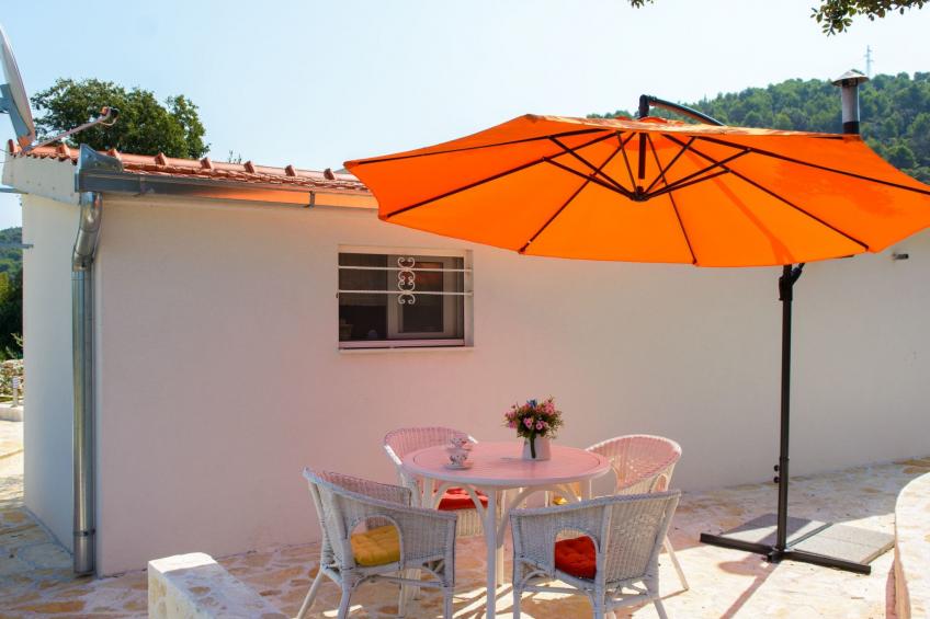 Hütte mit Garten, Grill und Terrasse - foto 23