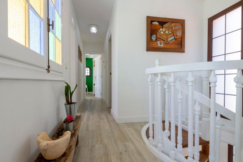 Strandnahe Villa German mit großer Poolterrasse - foto 28