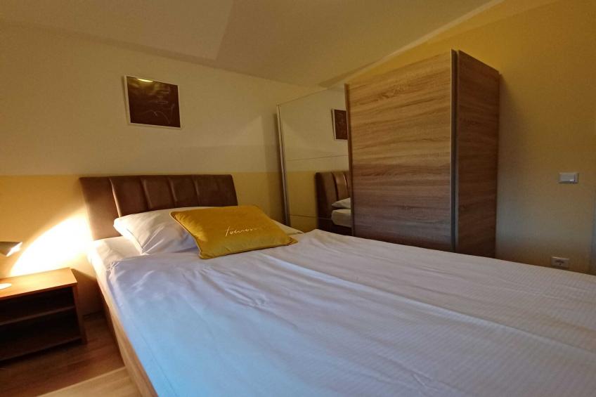 Beachfront Apartment with Balcony and Sea View - foto 15