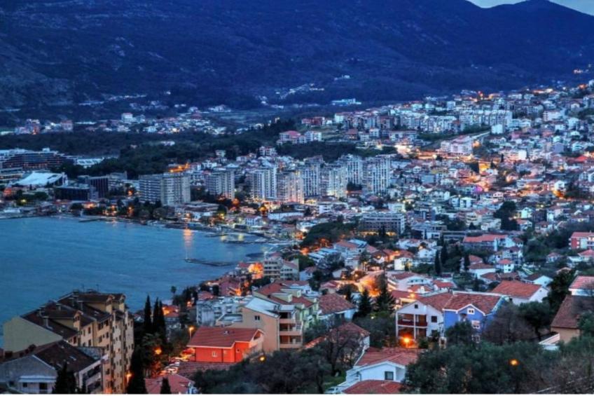 Seaside Serenity – Fresh & Modern Apartments in Igalo -  Three Bedroom Apartment 8 - foto 9