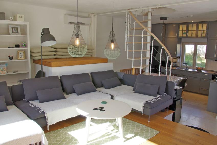 Schönes Ferienhaus mit privatem Pool - foto 17