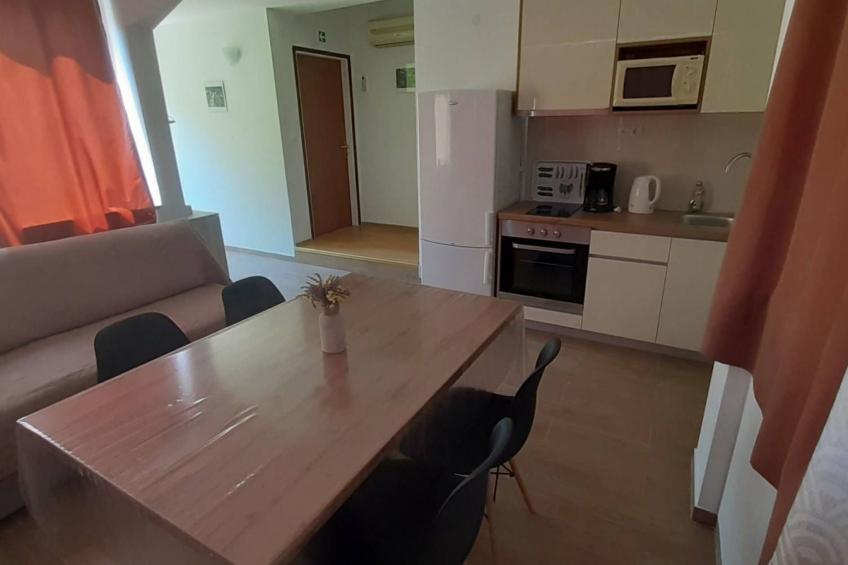 "Grüne" Wohnung mit Swimmingpool - foto 2