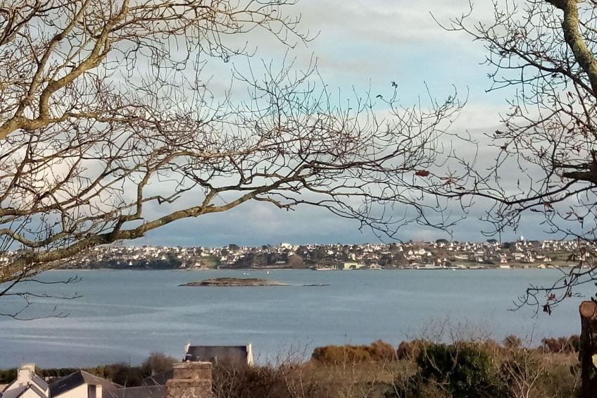 "Ty Saoson" mit Blick auf das Wasser - foto 29