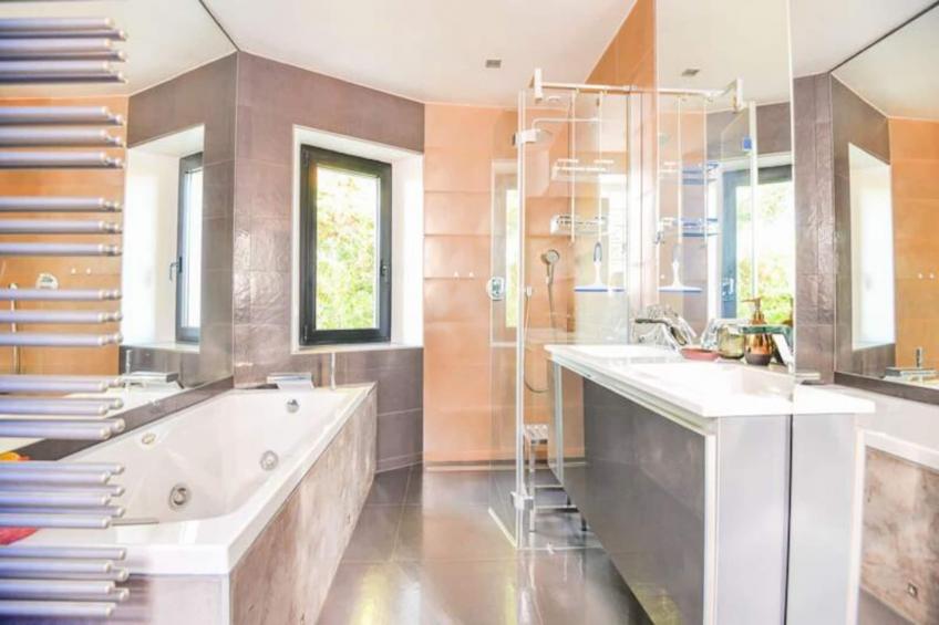 Villa Notre-dame - Piscine Parking 4 Chambres - foto 25