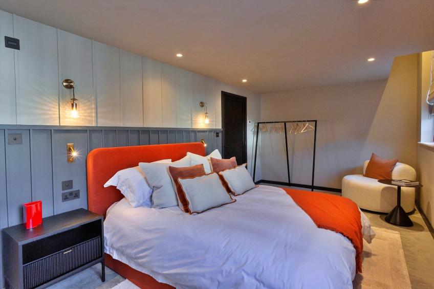 Wesleyan House - foto 18