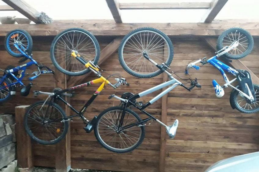 Comfortable Zreče Apartment with Playground and Private Parking, Ideal for Families - One Bedroom Apartment - foto 21