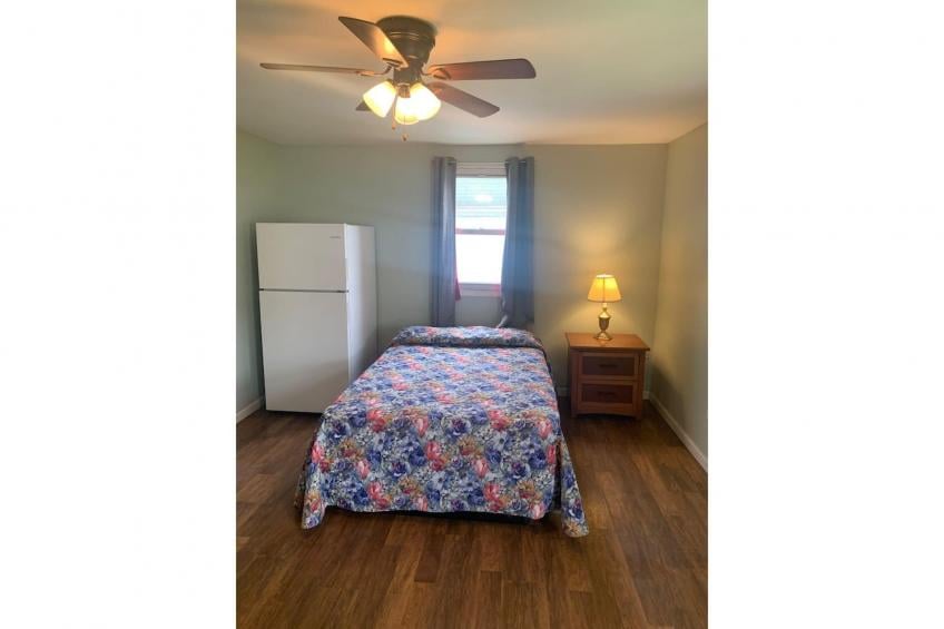 1 Bedroom Cabin