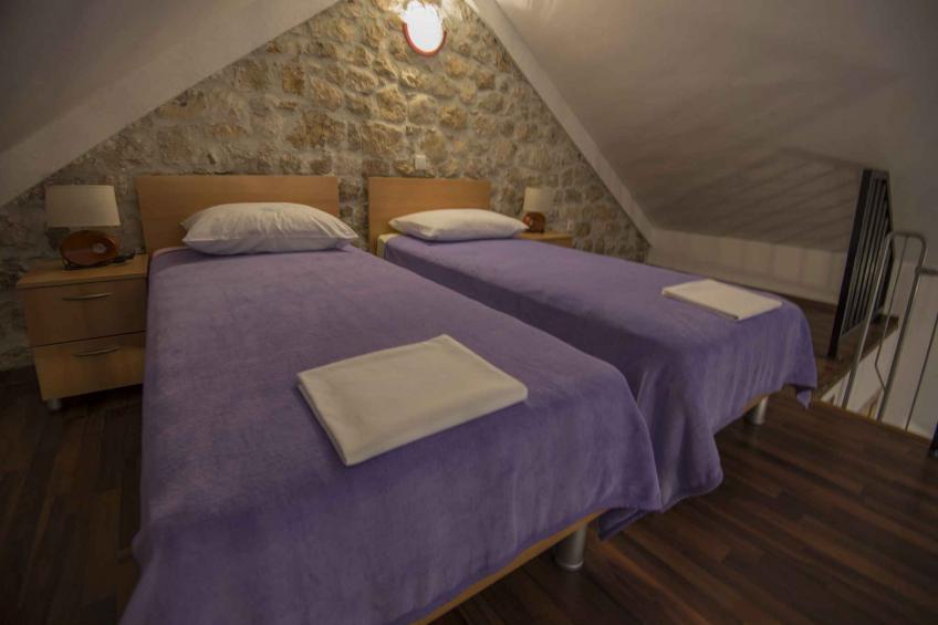 Vakantiewoning in een stenen huis - VW-Y92D - foto 19