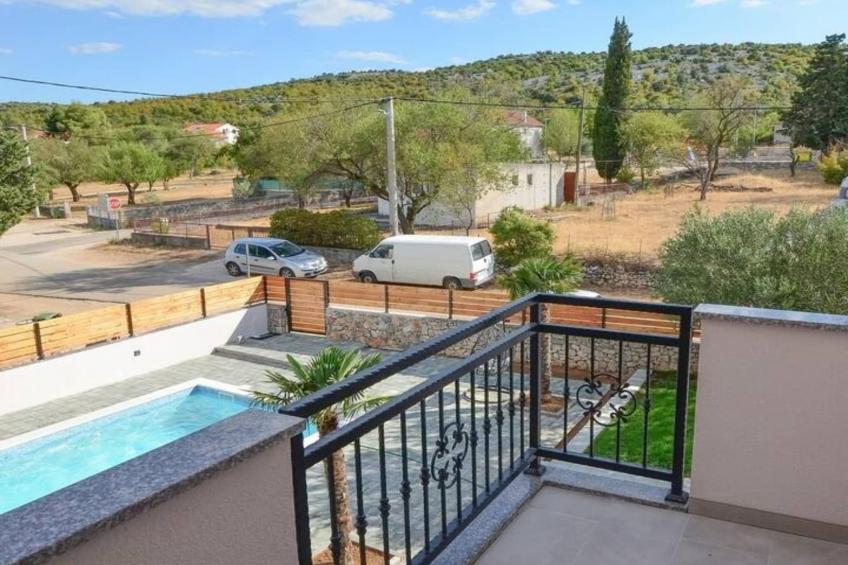 Villa With Pool - foto 17