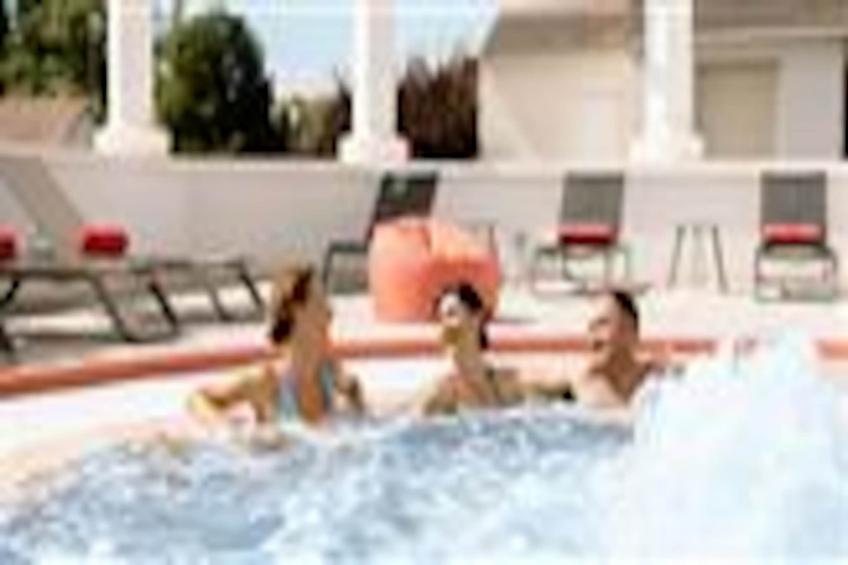 Resort thermal de Châtel-Guyon Apartment DOME - Superior with bath - foto 4