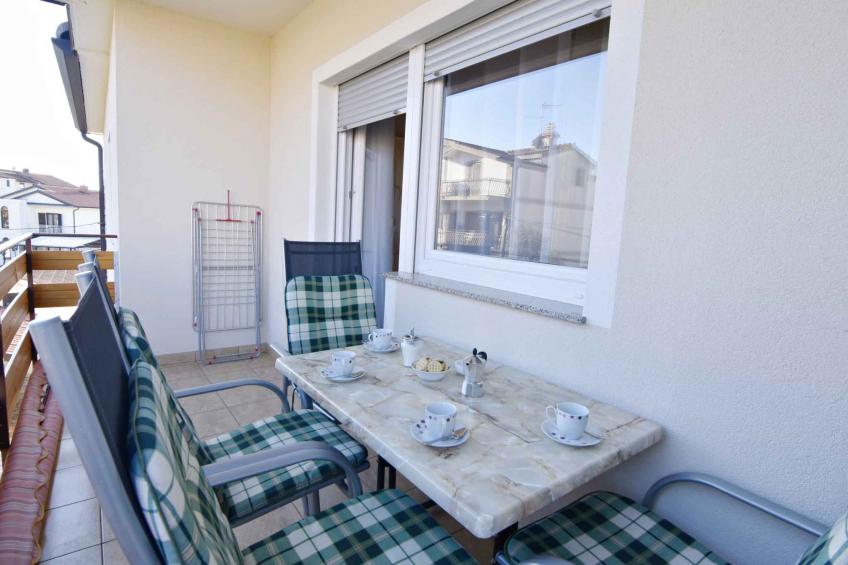 Vakantiewoning Appartement Ana 2 Umag vlakbij de zee, twee slaapkamers, airconditioning - VW-2BZCG - foto 4