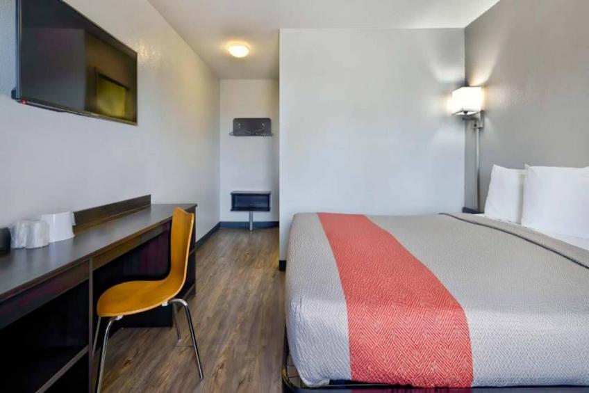 1 Queen Bed - foto 10