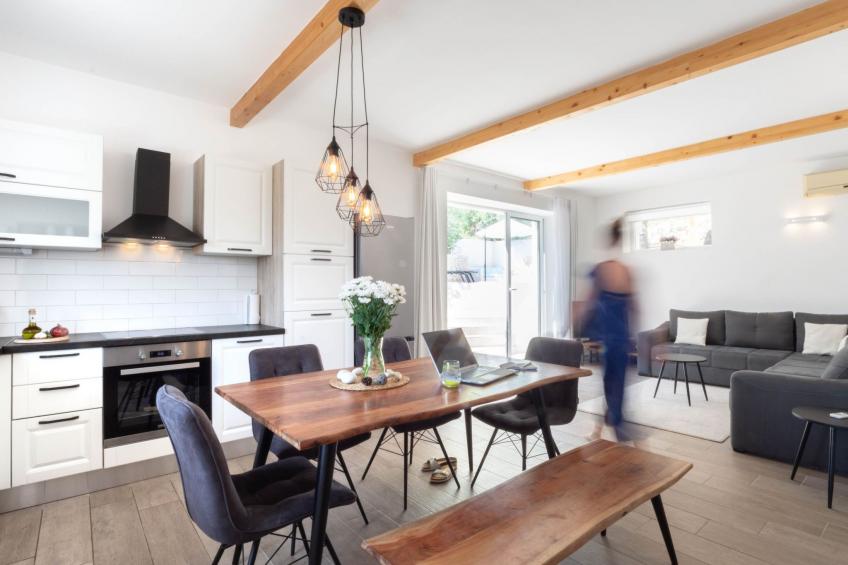 3 Schlafzimmer Villa mit beheiztem Pool und Meerblick - foto 11