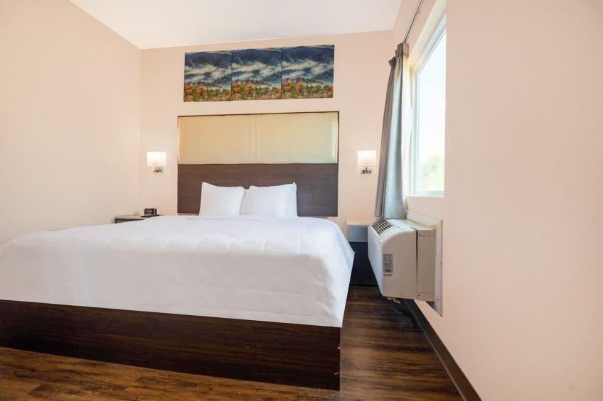 Suite - King Bed Non - Smoking - foto 17