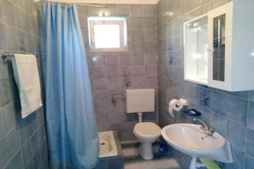 Apartments Verović Rab Banjol - Two Bedroom Apartment With Terrace (A2) - foto 5