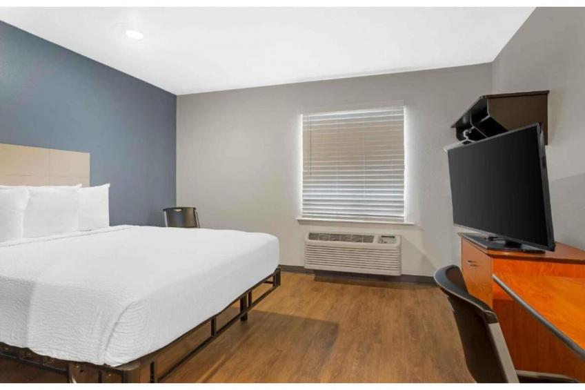 1 Full Bed | Non-Smoking, Kitchen - foto 22