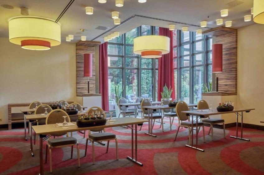 Sunday Hotel Bad Soden Deluxe Room - foto 18
