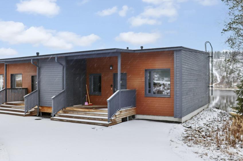 Lakevillas b4 price includes 4 ski passe