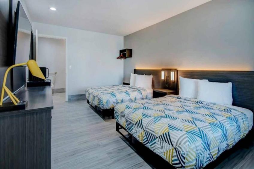 2 Queen Beds  Non-Smoking - foto 5