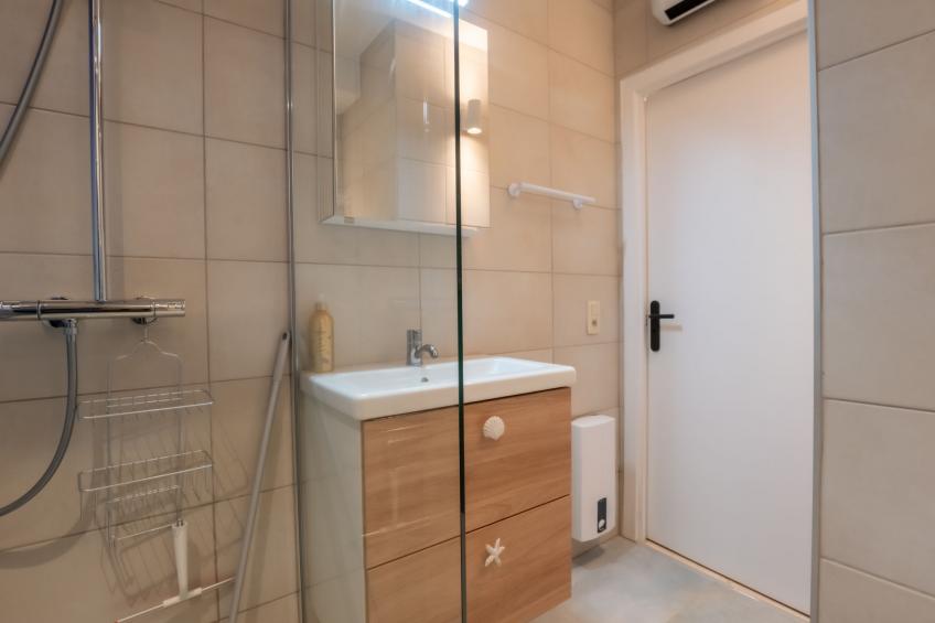 Studio Pacific with parking - foto 16