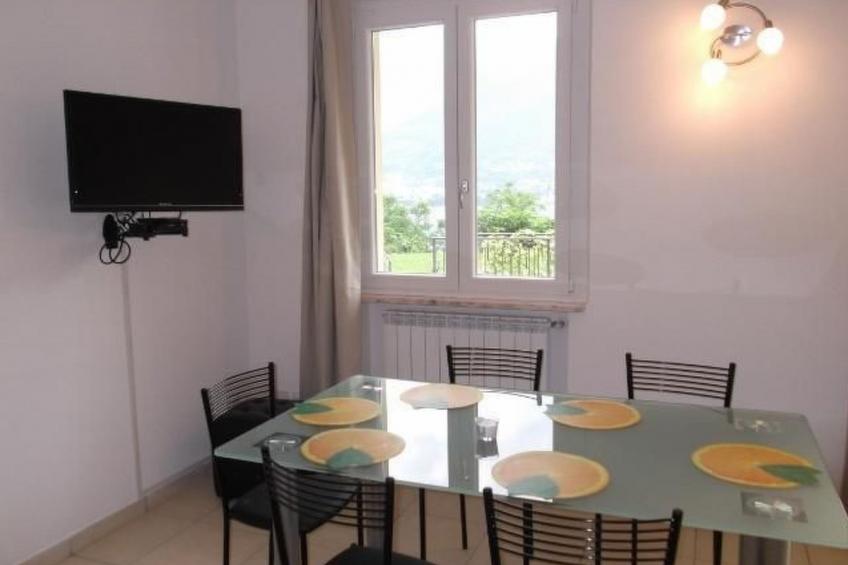 Villa zur alleinigen Nutzung mit 4 Wohnungen - foto 30