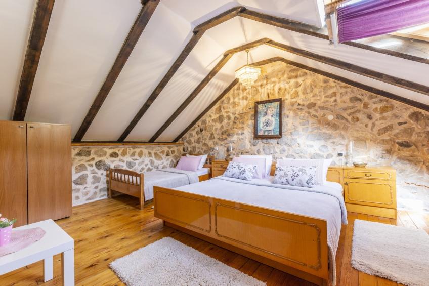 Rustical Resort Kokorići with Shared Outdoor Swimming Pool - One Bedroom Apartment with Terrace - foto 18