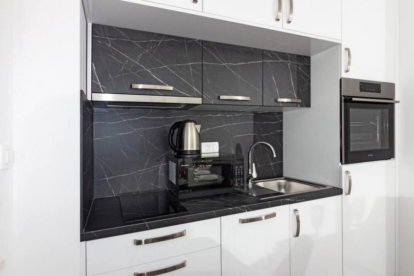 Modern Apartments with Private Balcony - Premium One Bedroom Apartment (Owner S2) - foto 10