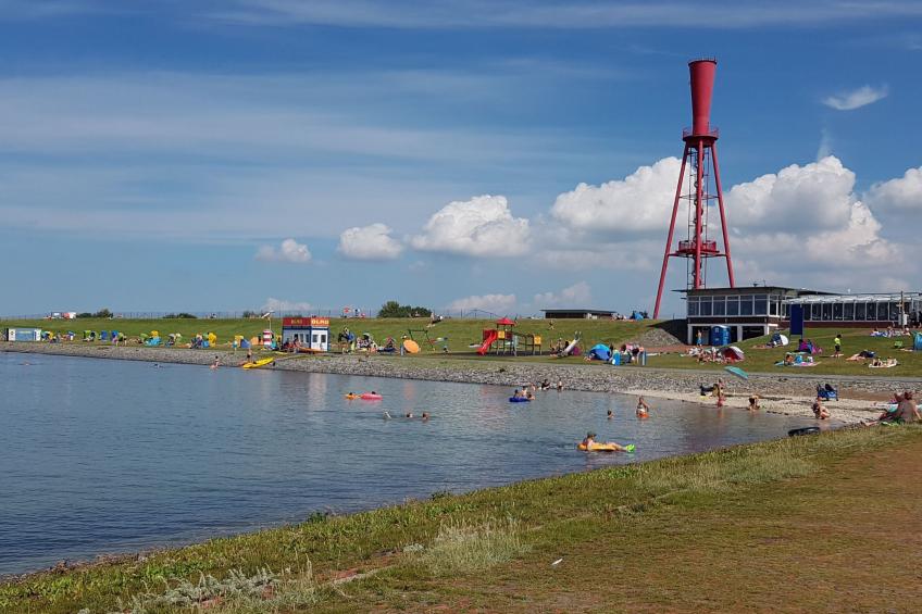 G1 Eingezäuntes Haus mit Kamin in Eckwarderhörne - foto 32