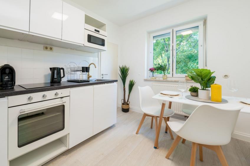 Eg Links helle 70m 2-Zimmer Wohnung nähe Salzburg