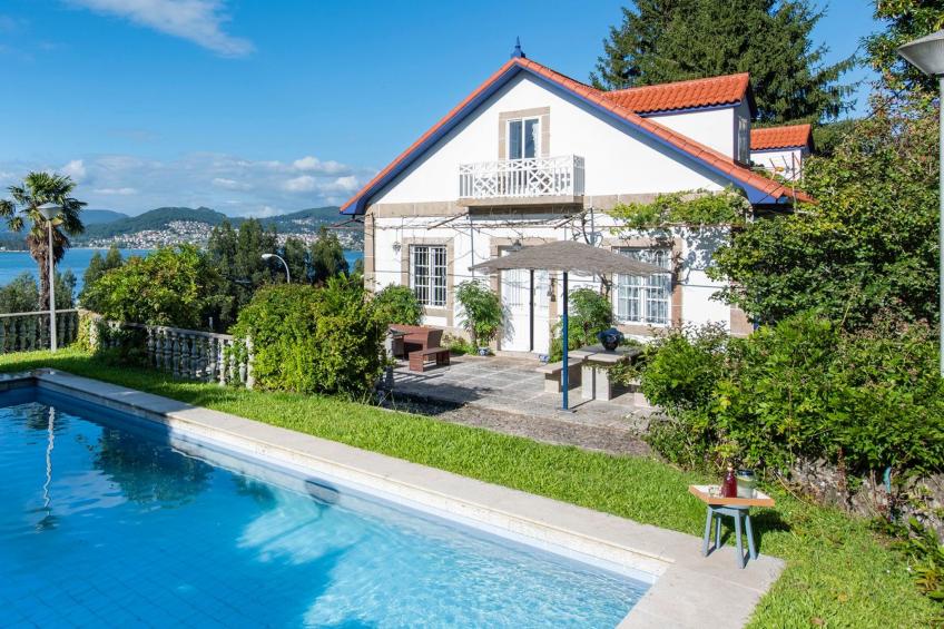 für 12 Personen und 2 Kinder in Redondela, Costa Verde Spanien (Rías Baixas) - foto 49